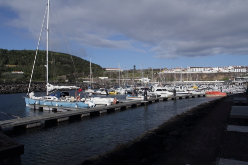 Angra marina